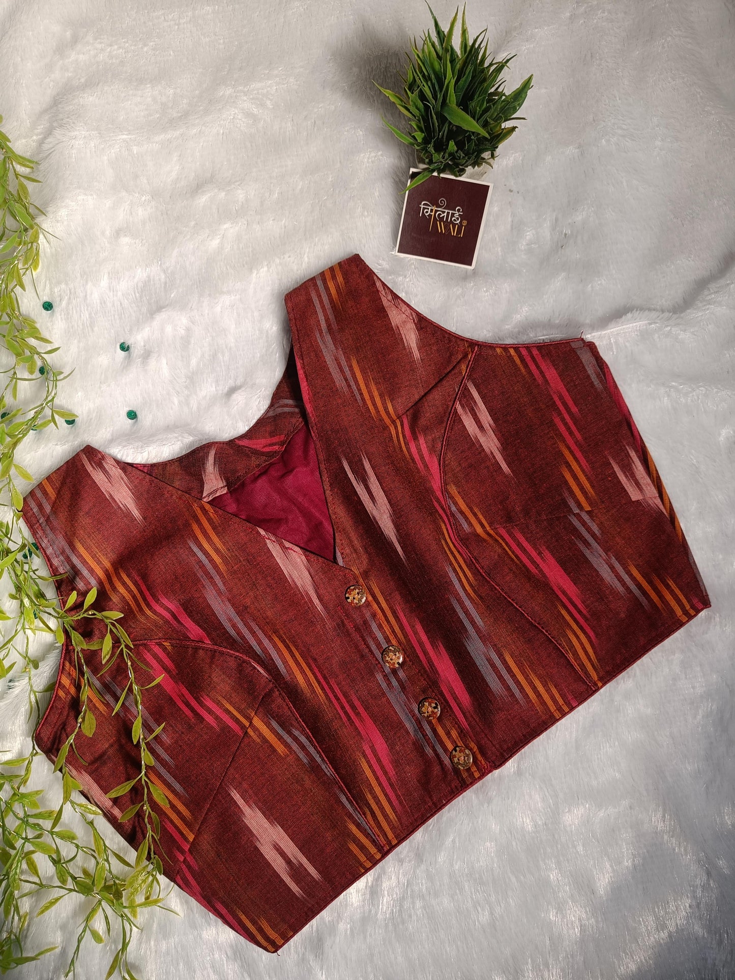 मैरून रस्ट