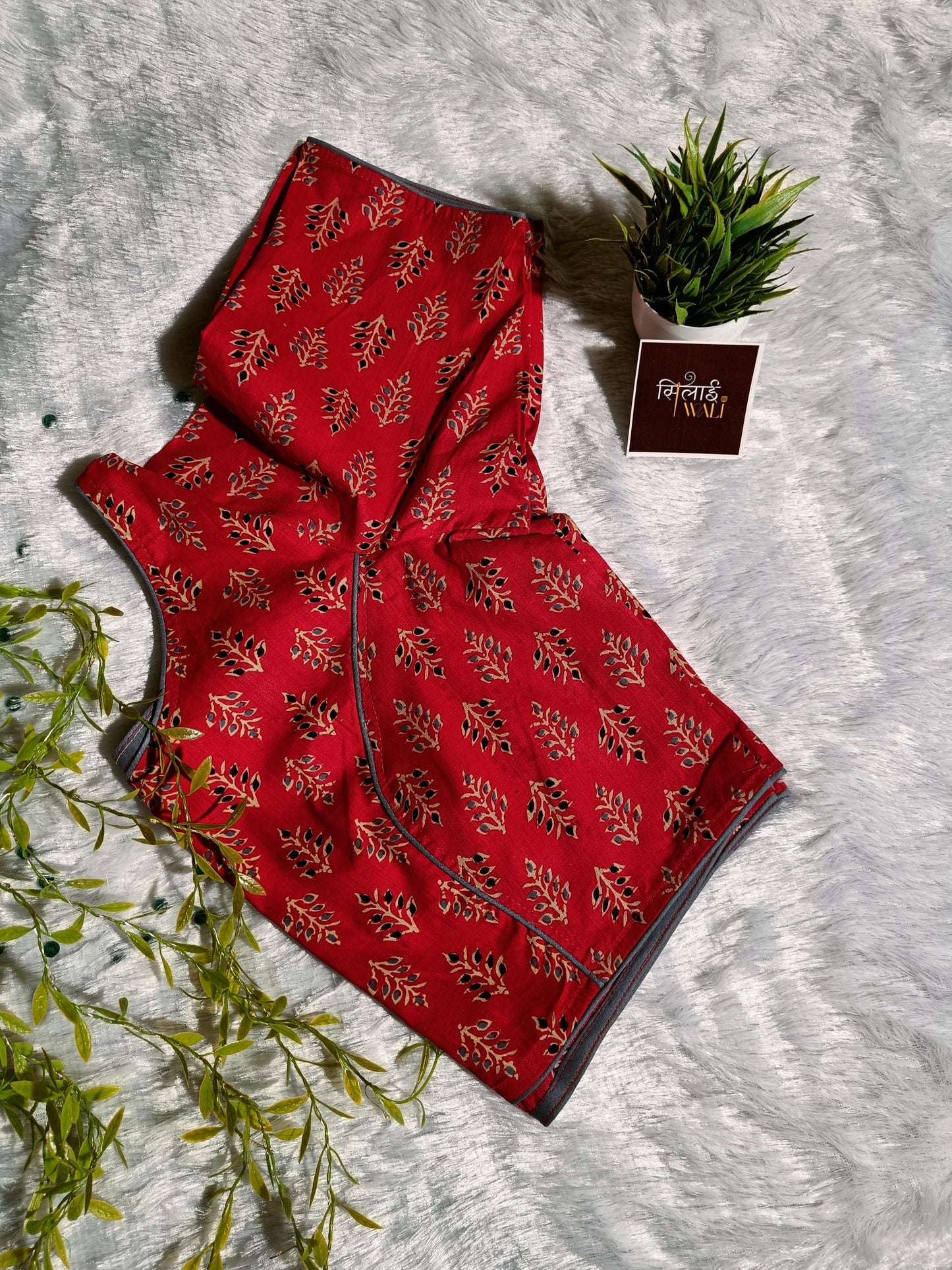 लाल शरद ऋतु का पत्ता